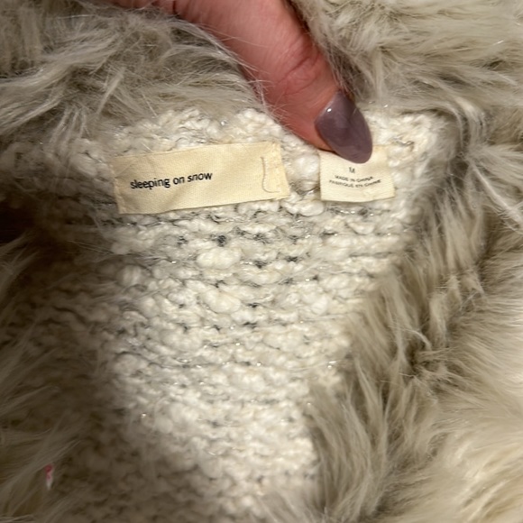 ANTHROPOLOGIE Sleeping On Snow Fluffy Faux Fur Cardigan Size Medium✨ - Picture 6 of 11